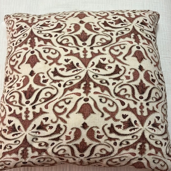 Pottery Barn Other Pottery Barn Pillow Cover Poshmark